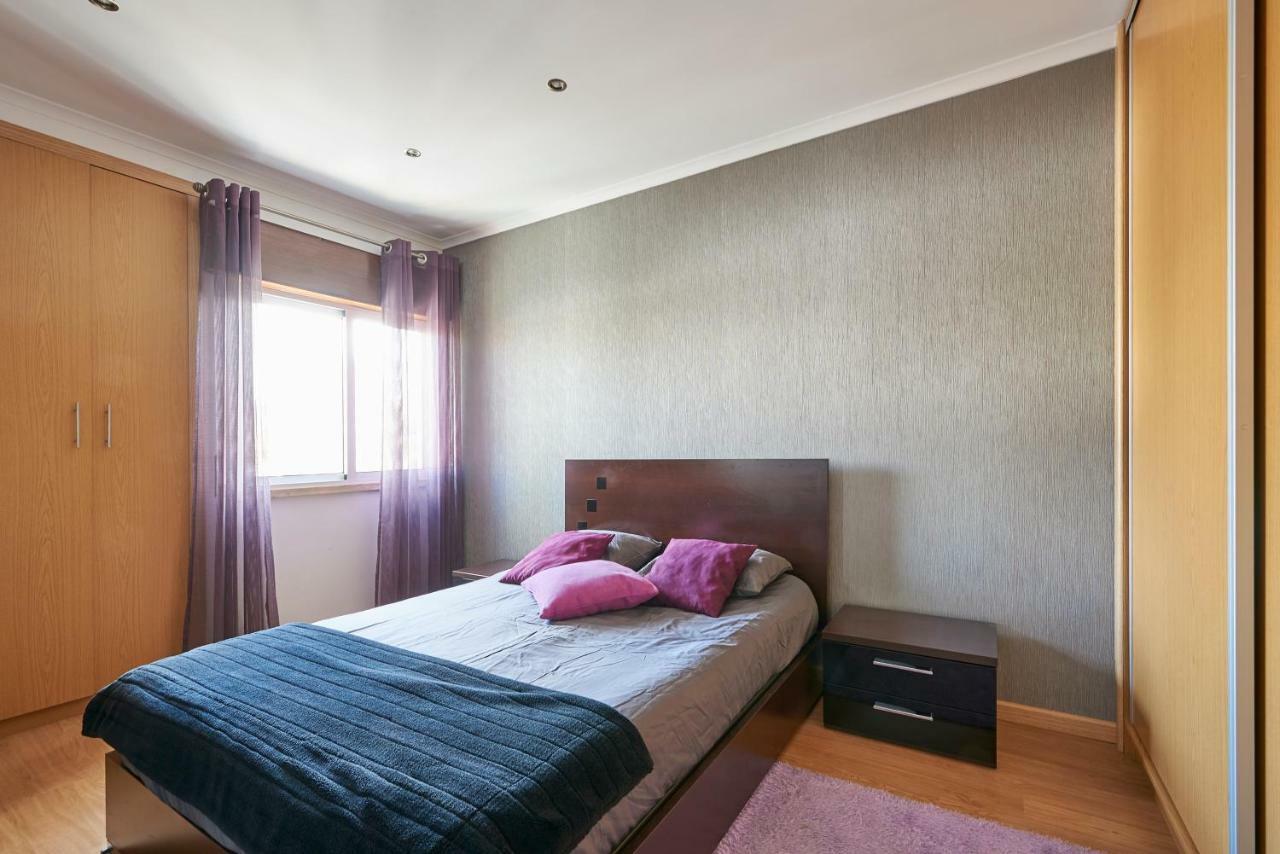 Apartmán In Bed With Lisbon 4E Amadora Exteriér fotografie