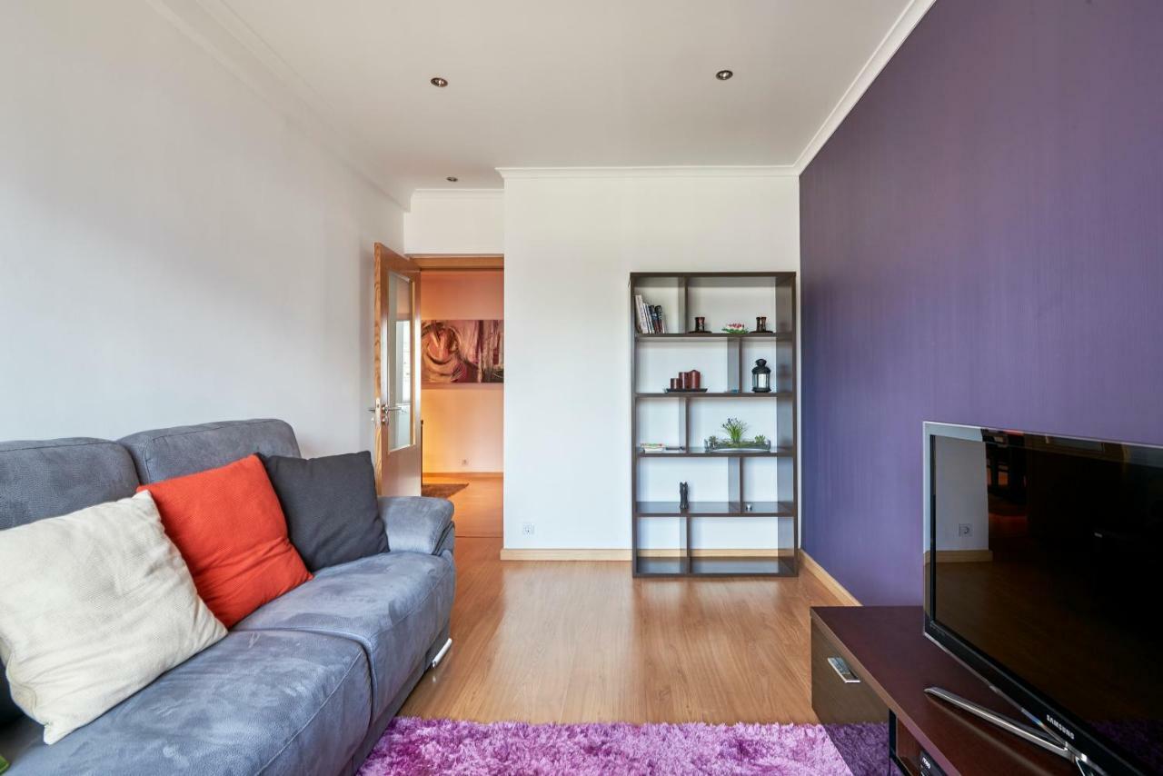 Apartmán In Bed With Lisbon 4E Amadora Exteriér fotografie