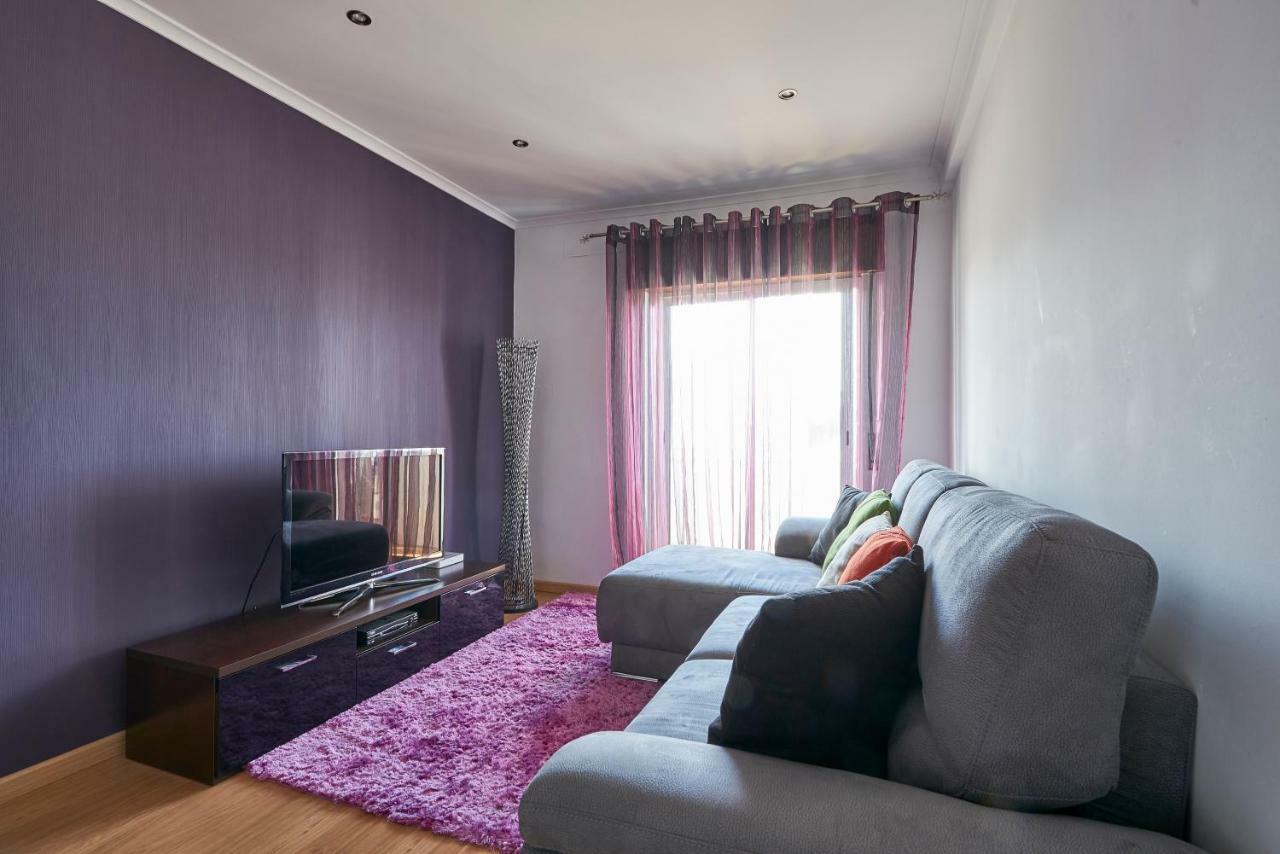 Apartmán In Bed With Lisbon 4E Amadora Exteriér fotografie